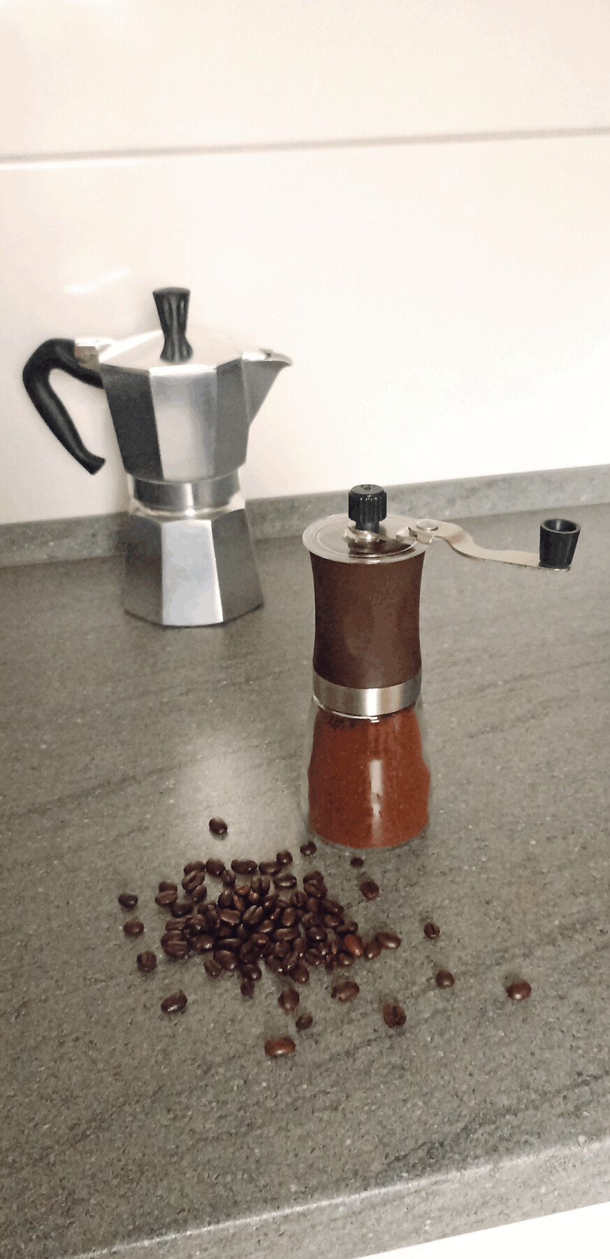 Vue 5 de AROMATICALLY - Moulin à café