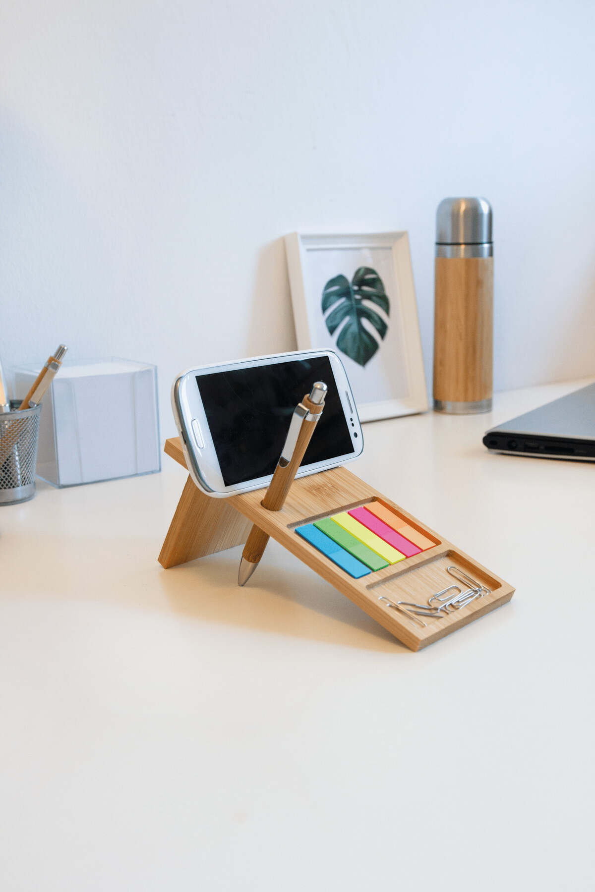 Vue 8 de DESK MATE - Set de bureau